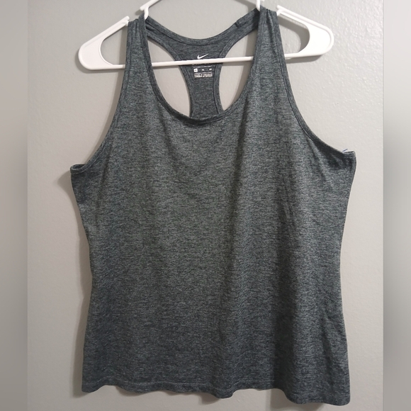 Nike Women's Gray Tank Top - Picture 2 of 11